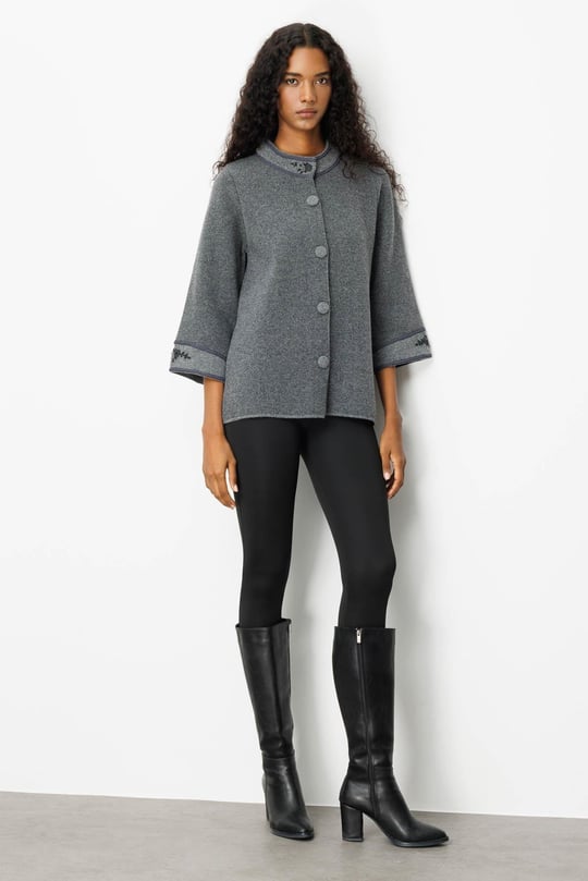 Kadın Dik Yaka Kolu ve Yakası Nakışlı Yün Ceket Füme