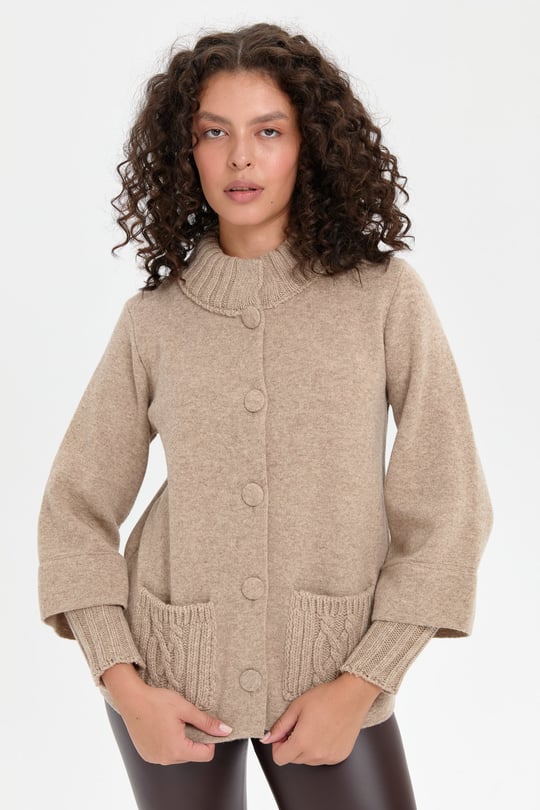 Kadın Dik Yaka Truvakar Kol Kısa Yün Ceket K.Bej