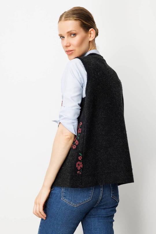 Kadın Pıtırcık Çiçekli Patchwork Keçe Yün Yelek Siyah_G.Kurusu