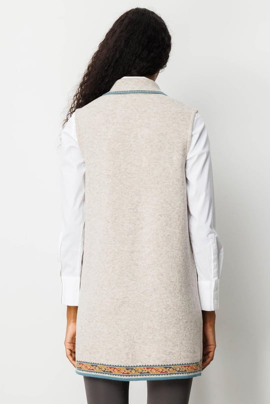 Kadın Polo Yaka Etek Ucu Kilim Desenli Uzun Yün Yelek V.Bej