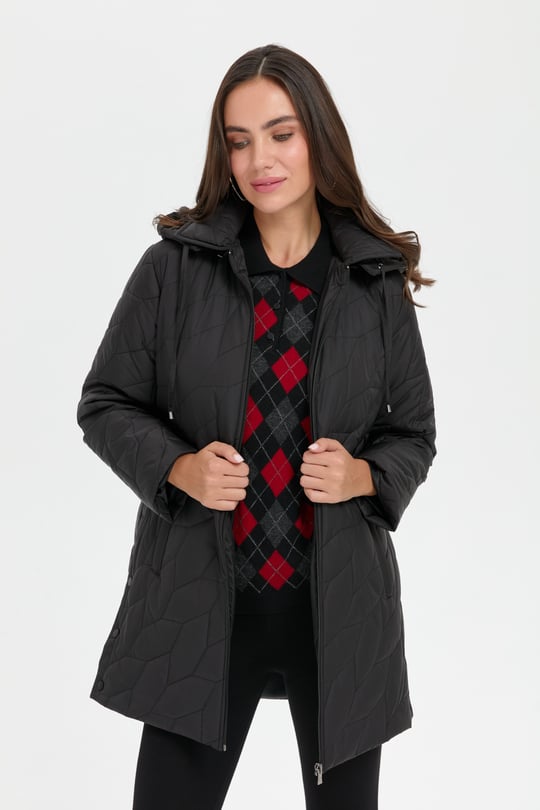 Kadın Polo Yaka Yanları Çıtçıtlı Yaprak Desenli Araboy Kapitone Kaban Siyah