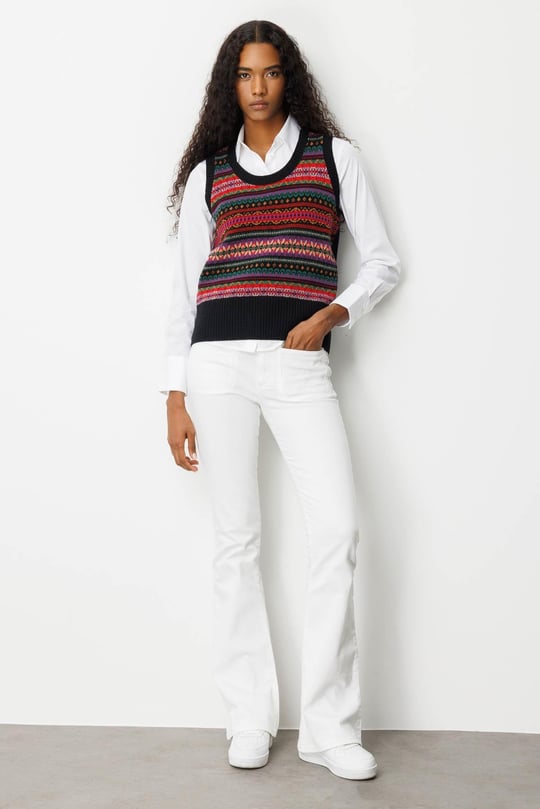 Kadın Sıfır Yaka Önü Jakarlı Yün Süveter Siyah