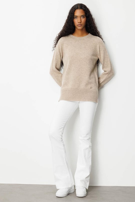 Kadın Sıfır Yaka Yanı Yırtmaçlı Yün Kazak K.Bej