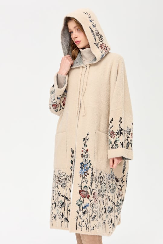 Kadın Triko Kırçiçeği Desenli Afrodit Panço Bej