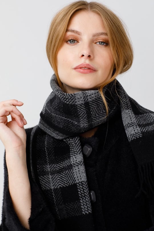 Womens Wool Scarf Black