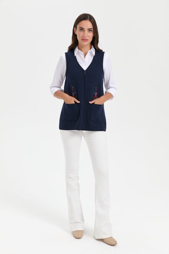 Kadın V Yaka Cep Üstü Nakış İşlemeli Yün Yelek K.Lacivert