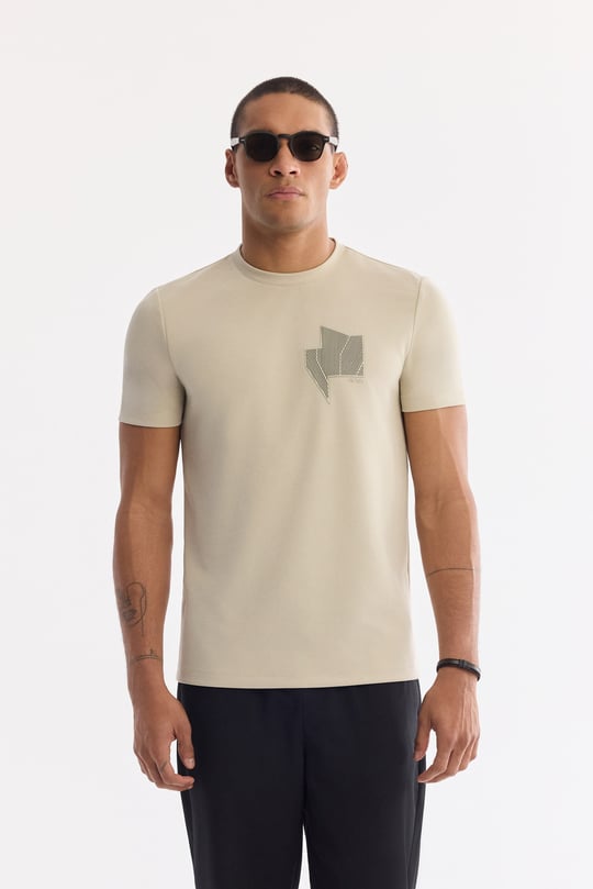 Bej Bisiklet Yaka Enjeksiyon Baskılı Bi-Stretch İnterlok T-Shirt