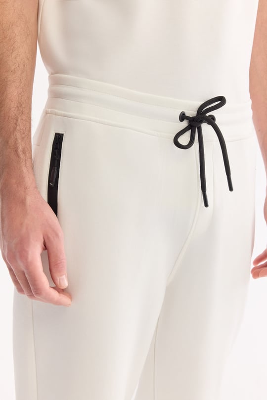 Beyaz Beli Lastikli Bağcıklı Bi-Stretch Eşofman Altı