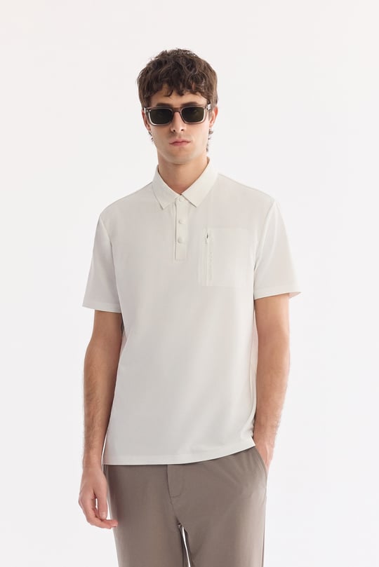 Beyaz Kıvrılmaz Polo Yaka Kırışmaz Hızlı Kuruyan Teknik Kumaş T-Shirt