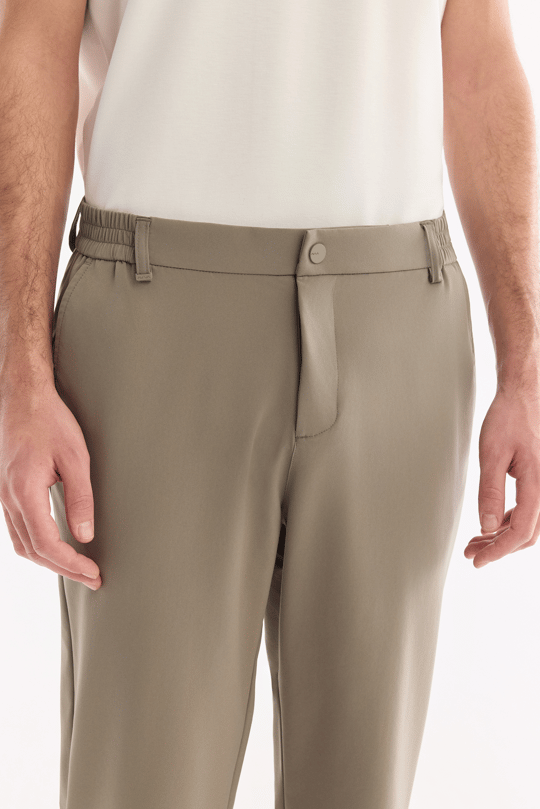 Haki Yanı Lastikli Kırışmaz Teknik Kumaş Chino Pantolon