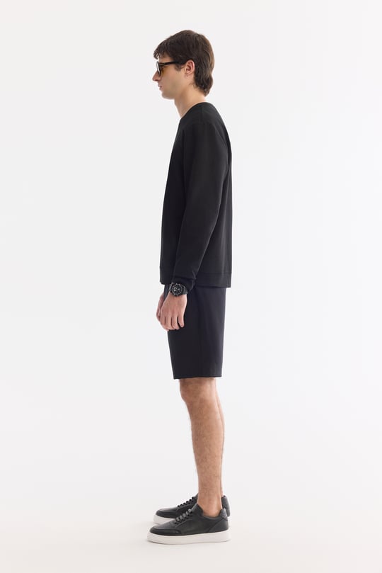 Siyah Bisiklet Yaka Esnek Yumuşak Doku İnterlok Kumaş Basic Sweatshirt