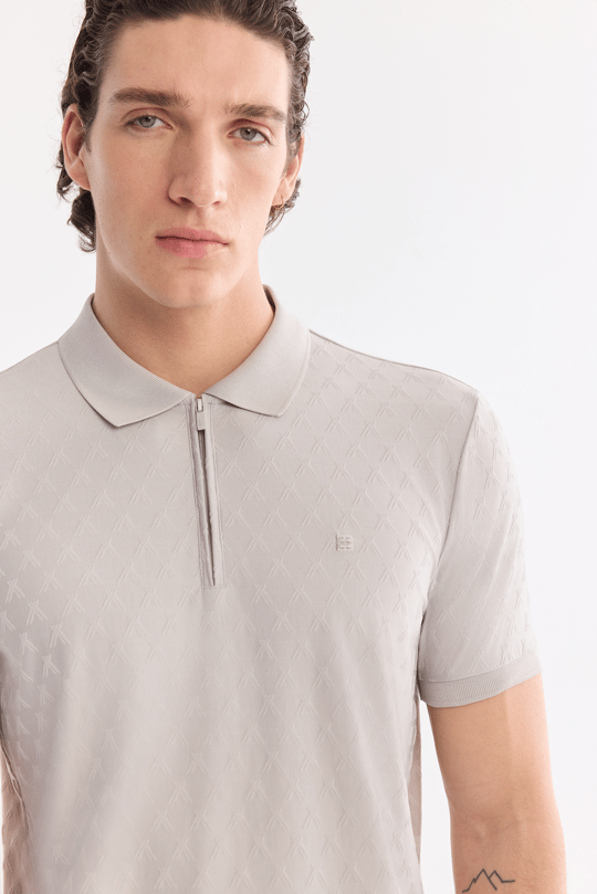 Taş Kıvrılmaz Polo Yaka Fermuarlı T-Shirt