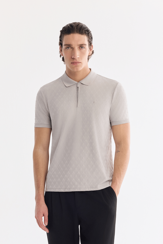 Taş Kıvrılmaz Polo Yaka Fermuarlı T-Shirt