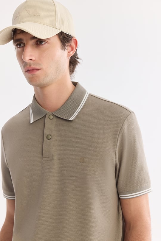 Yeşil Kıvrılmaz Polo Yaka Pamuklu Teknik Kumaş T-Shirt