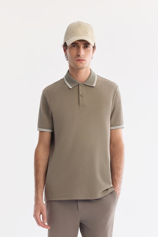 Yeşil Kıvrılmaz Polo Yaka Pamuklu Teknik Kumaş T-Shirt