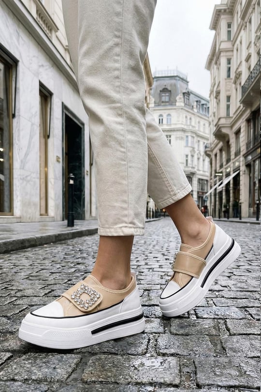 Taxim Özel Tasarım Yüksek Tabanlı Spor Ayakkabı Bej - Spor Ayakkabı