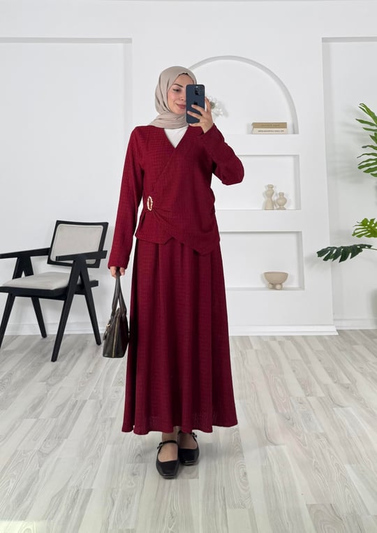 1649 - örme kumaş üstü çapraz broşlu etekli takım - bordo 