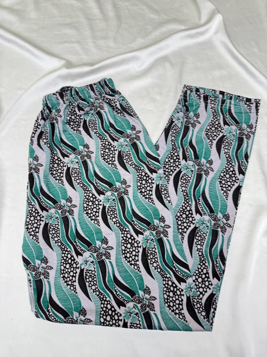 Ç565 - çiçek desenli pijama altı - yeşil 