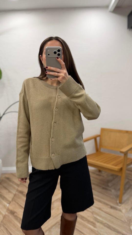 BEJ 1043 ÇAPRAZ DÜĞME HIRKA