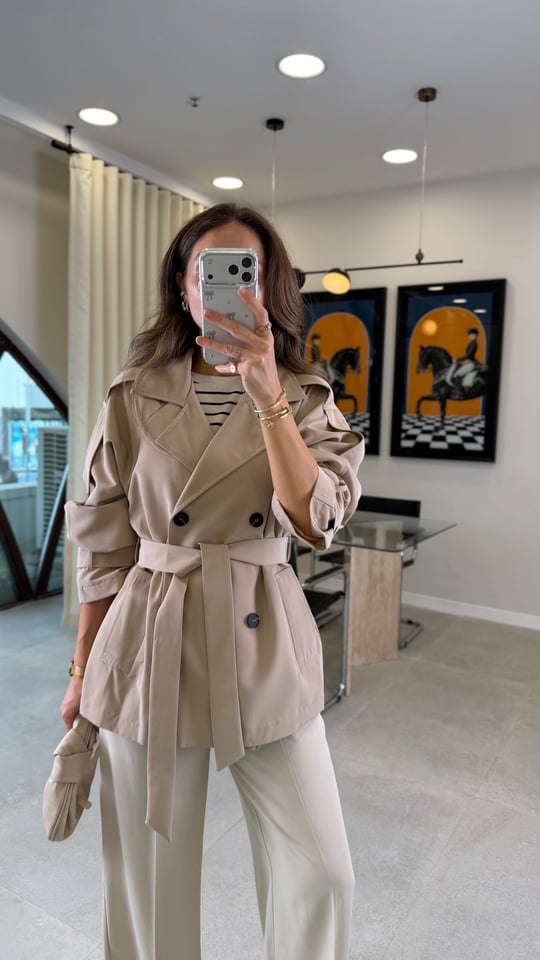 BEJ 2489 KISA TRENÇ 