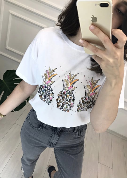 BEYAZ ANANAS BASKILI TSHİRT