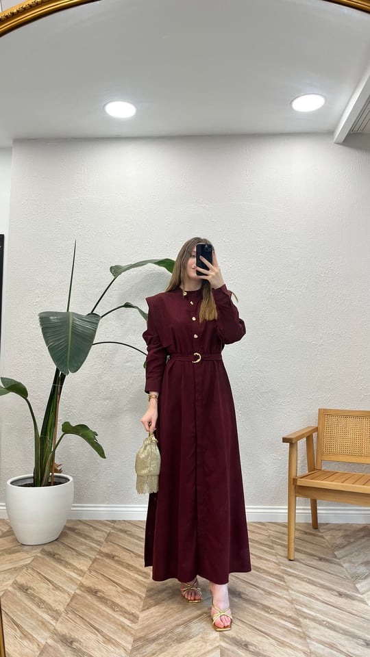 BORDO 2962 DÜĞME DETAY ELBİSE 