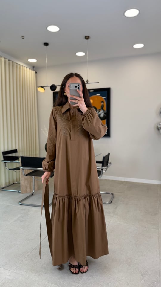 CAMEL 2040 İŞLEME DETAY ELBİSE 