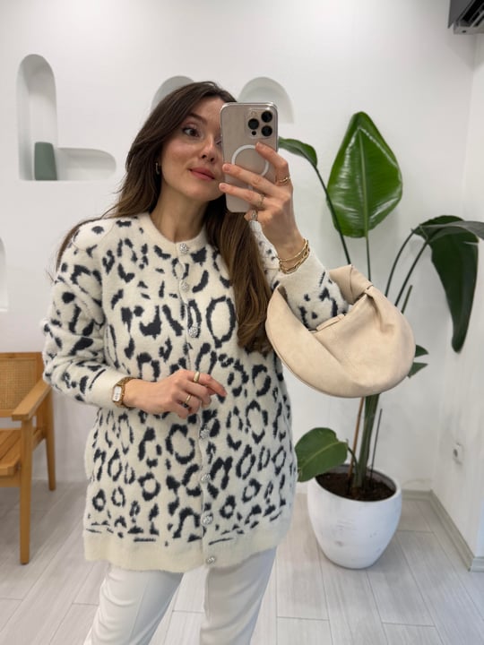 EKRU 40925 HIRKA 