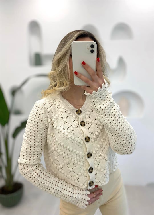 EKRU AJUR DESENLİ TRİKO HIRKA