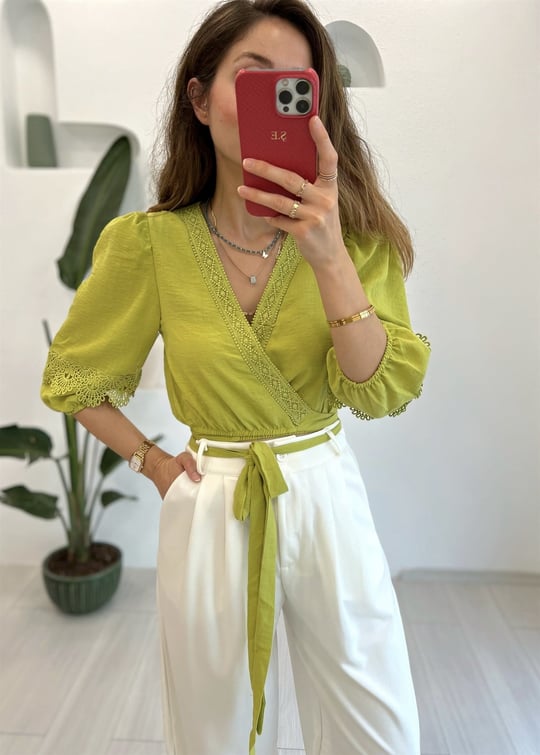 FISTIK YEŞİL BLUZ