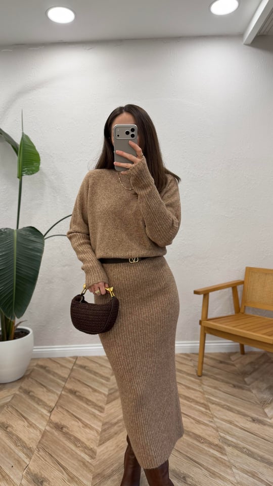 KOYU BEJ 0260 TRİKO ELBİSE  