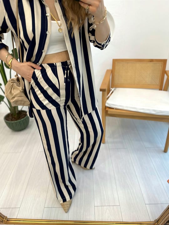 LACİVERT ÇİZGİLİ PANTOLON