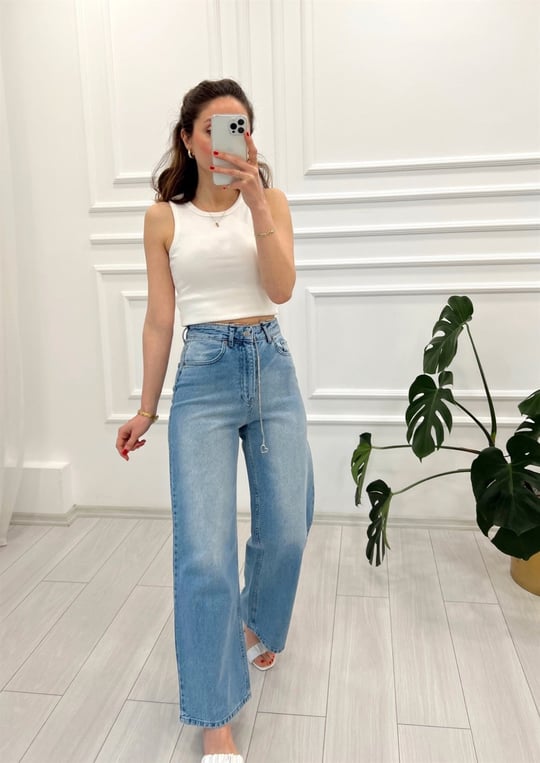 MAVİ ZİNCİR AKSESUARLI JEAN