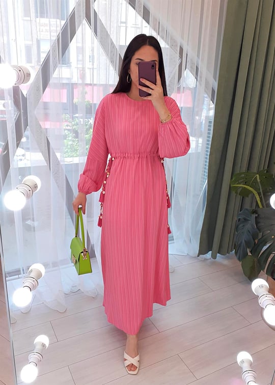PEMBE KARDON DETAY ELBİSE