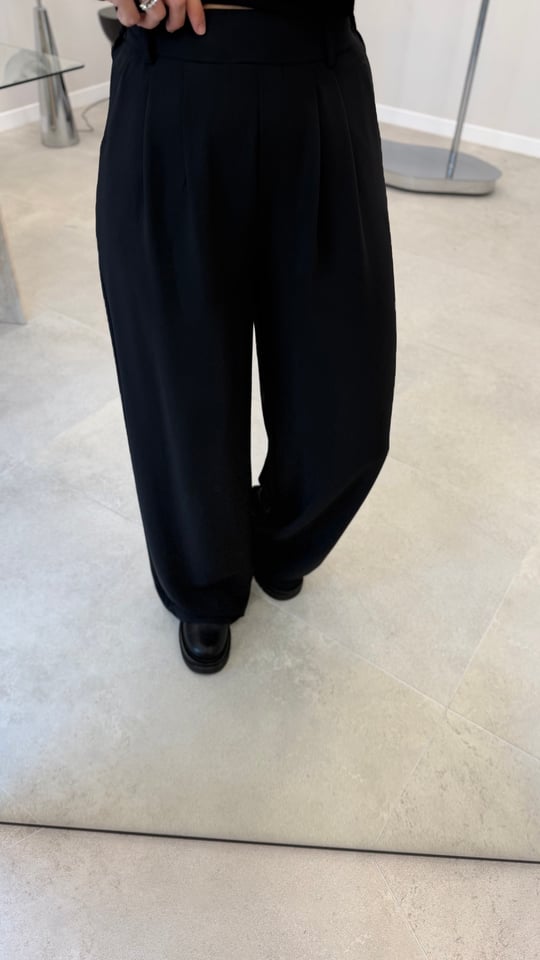 QUSTYLE 1057 PANTOLON SİYAH S