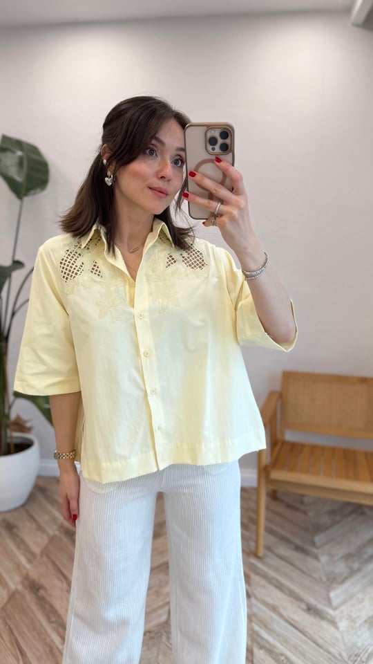 SARI 4830 İŞLEMELİ GÖMLEK