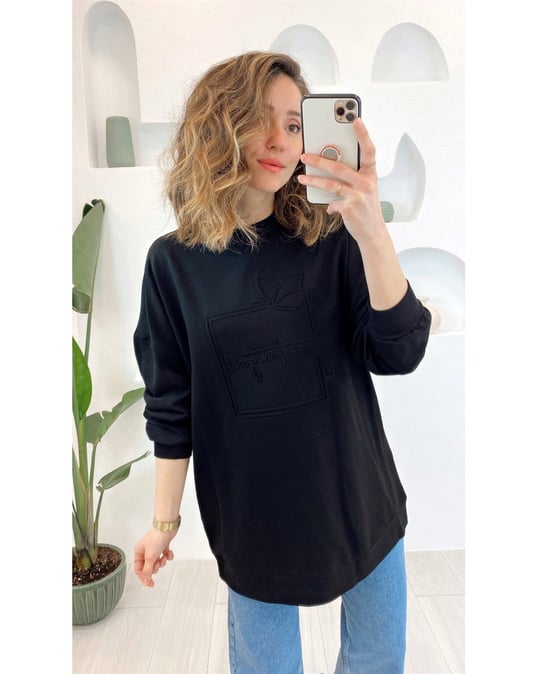 SİYAH GOFRE BASKILI SWEATSHIRT