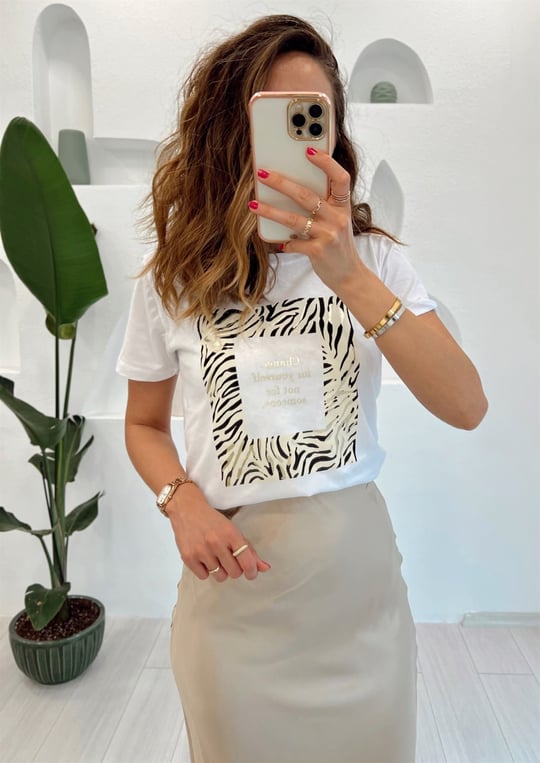 BEYAZ BASKILI TSHIRT 