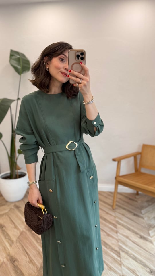 KOYU YEŞİL 5735 GOLD DETAY KEMERLİ ELBİSE 
