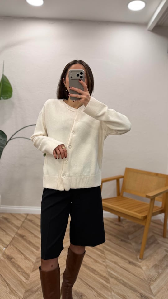 KREM 1043 ÇAPRAZ DÜĞME HIRKA