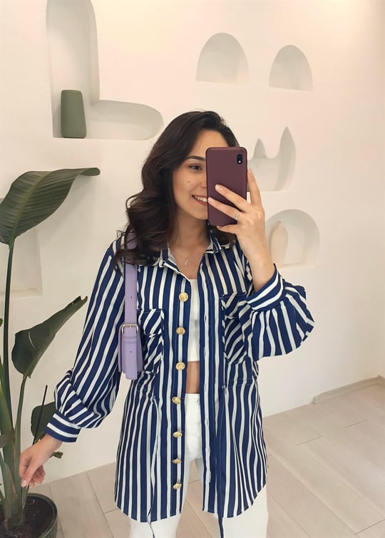 LACİVERT ÇİZGİLİ GÖMLEK 