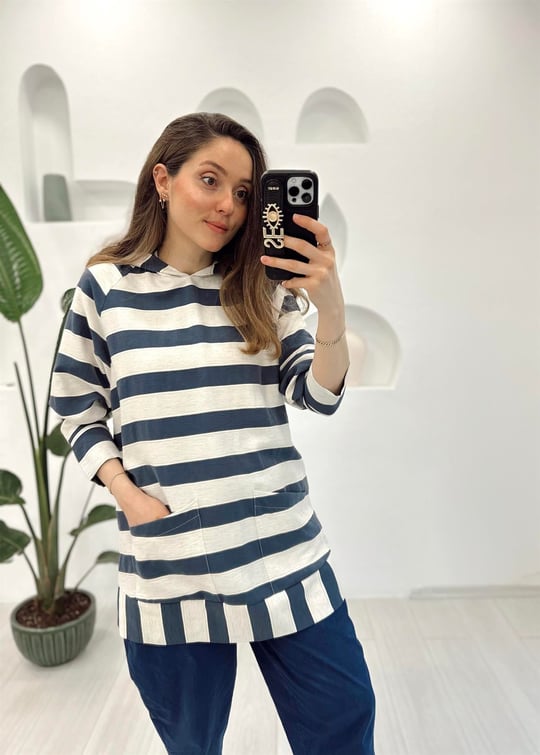 LACİVERT ÇİZGİLİ GÖMLEK