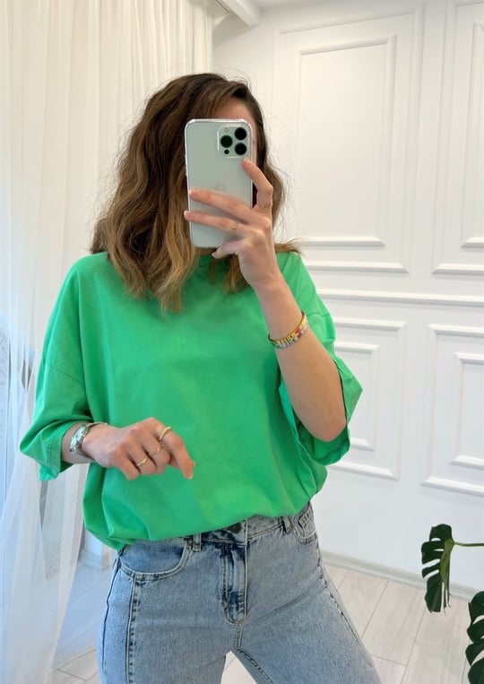 YEŞİL TSHIRT