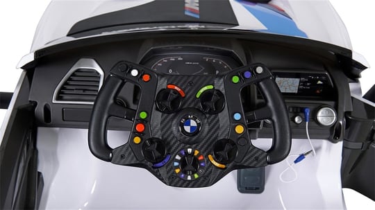 Rollplay BMW M8 GTE Uzaktan Kumandalı Akülü Araba 12V Beyaz