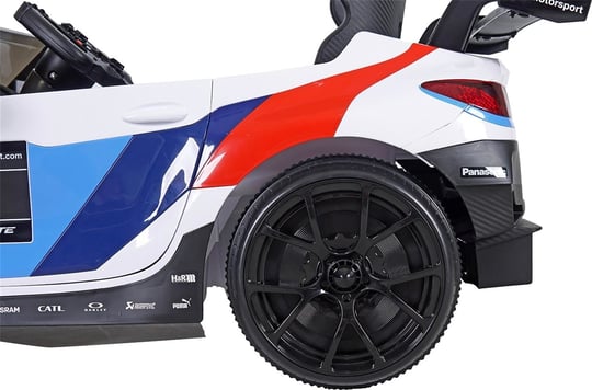 Rollplay BMW M8 GTE Uzaktan Kumandalı Akülü Araba 12V Beyaz