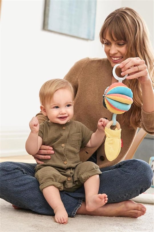 Skip Hop Askılı Puset Oyuncağı Montessori 9O292510
