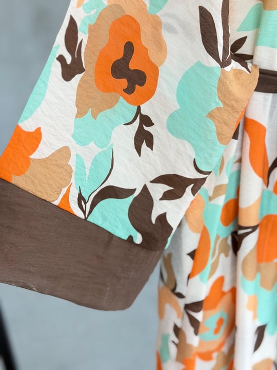 Akdeniz Çiçek Desenli Kuşaklı Kimono (Oranj)