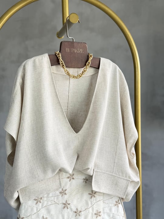 Naturel Keten V Yaka Cepli Oversize Bluz (Naturel)