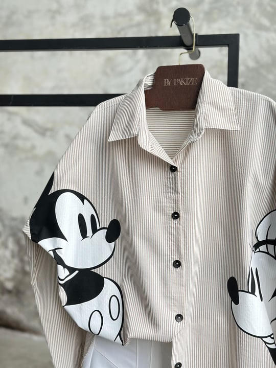 Tasarım Çizgili Mickey Mause Baskılı Boyfriend Gömlek (Bej)