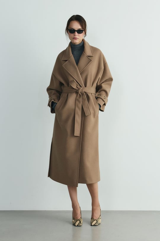 Sütlü Kahve Sudi Yırtmaçlı Maxi Kaban